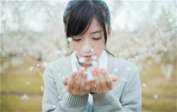龙圩怀孕后验血多久可以知道男女(怀孕后多久可以验血检查出来)